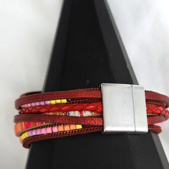 Leather Wrap Boho Bracelet With Magnetic Closure 7" in Length - Picture 3 of 8
